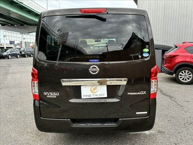 NISSAN NV350 CARAVAN 2012