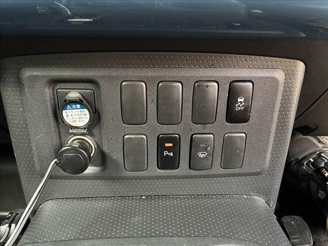 TOYOTA FJ CRUISER 4WD 2012