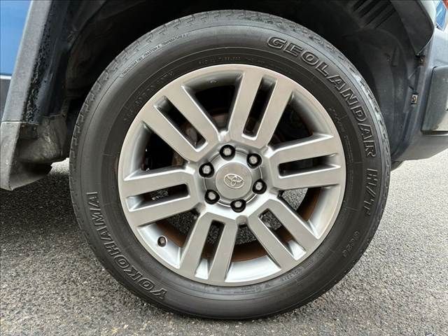 TOYOTA FJ CRUISER 4WD 2012