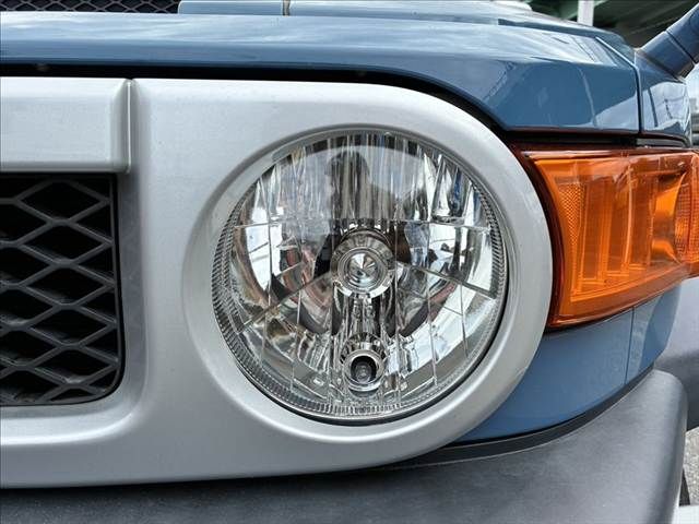 TOYOTA FJ CRUISER 4WD 2012