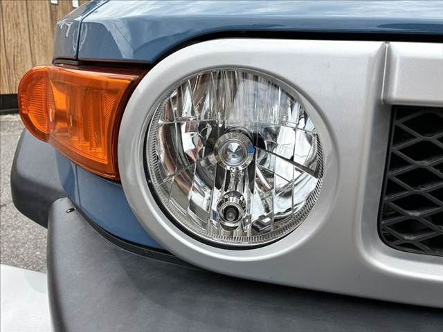 TOYOTA FJ CRUISER 4WD 2012