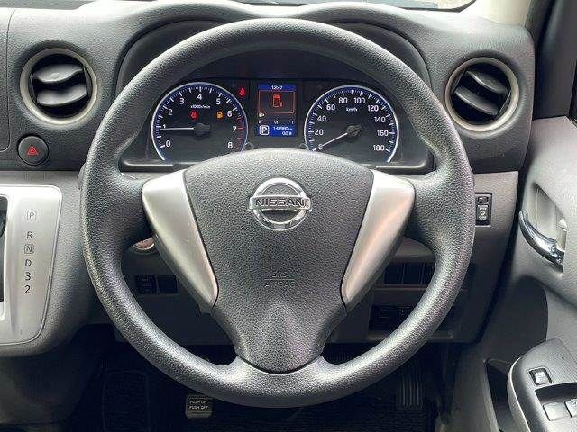 NISSAN NV350 CARAVAN 2012