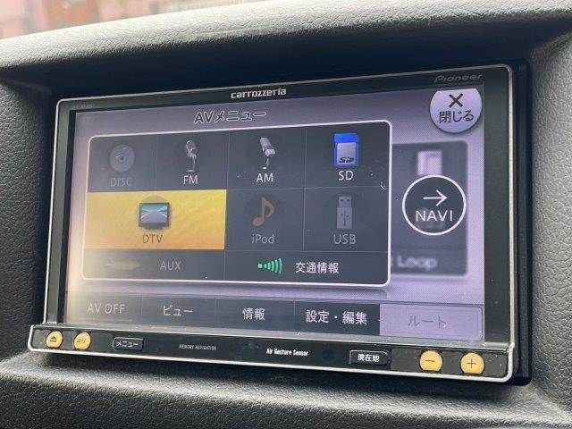 NISSAN NV350 CARAVAN 2012