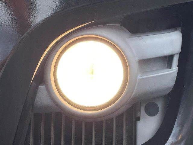 NISSAN NV350 CARAVAN 2012