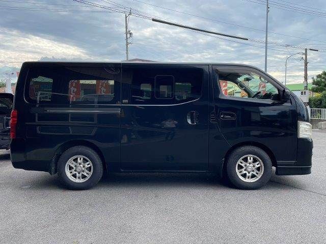 NISSAN NV350 CARAVAN 2012