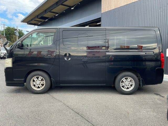 NISSAN NV350 CARAVAN 2012