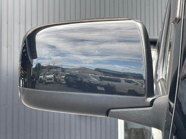 NISSAN NV350 CARAVAN 2012