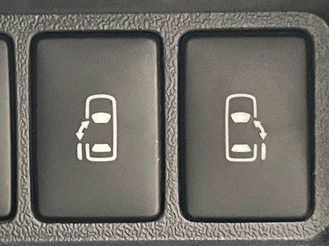 TOYOTA HIACE van 2WD 2018