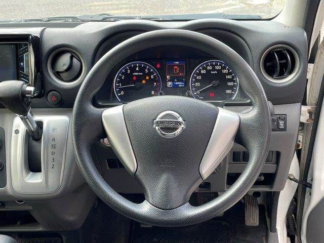 NISSAN NV350 CARAVAN 2016