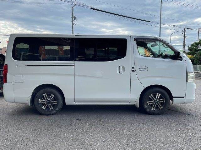 NISSAN NV350 CARAVAN 2016