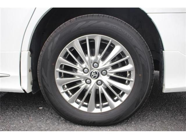 TOYOTA ALPHARD hybrid 4WD 2020