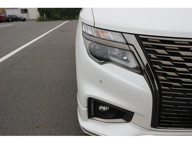 NISSAN ELGRAND 2022