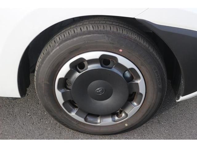 TOYOTA SIENTA HYBRID 2024