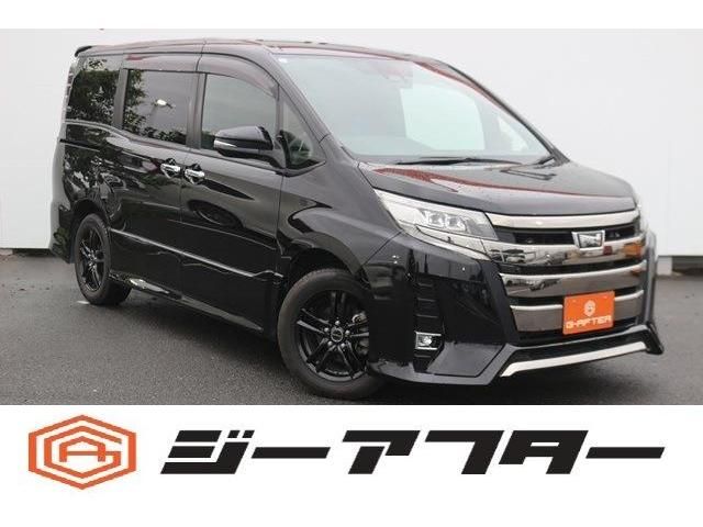 TOYOTA NOAH 2019