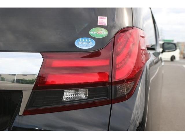 TOYOTA ALPHARD hybrid 4WD 2015