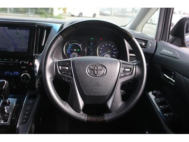 TOYOTA ALPHARD hybrid 4WD 2015