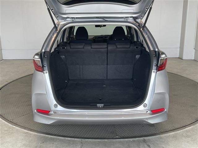 HONDA SHUTTLE HYBRID 2022