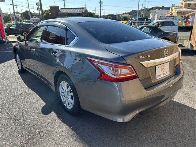 NISSAN TEANA 2016