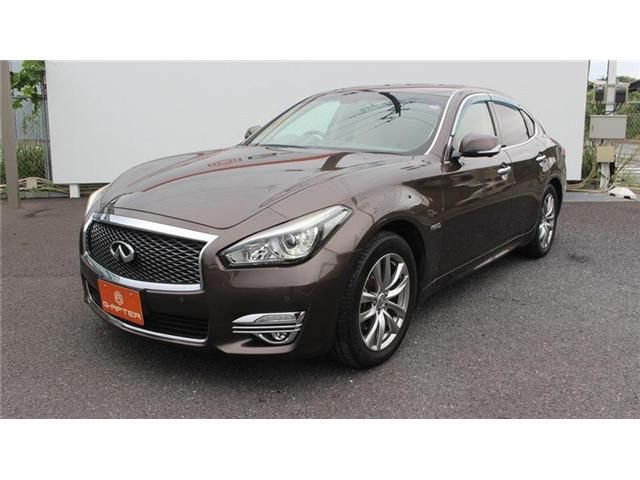 NISSAN FUGA HYBRID 2015