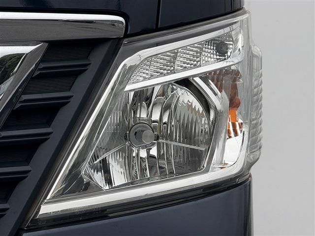 NISSAN NV350 CARAVAN 2020