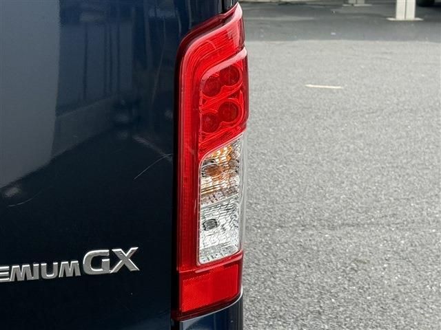 NISSAN NV350 CARAVAN 2020