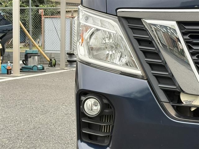 NISSAN NV350 CARAVAN 2020