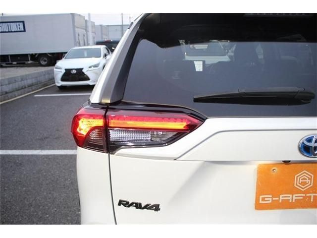 TOYOTA RAV4 HYBRID 4WD 2023