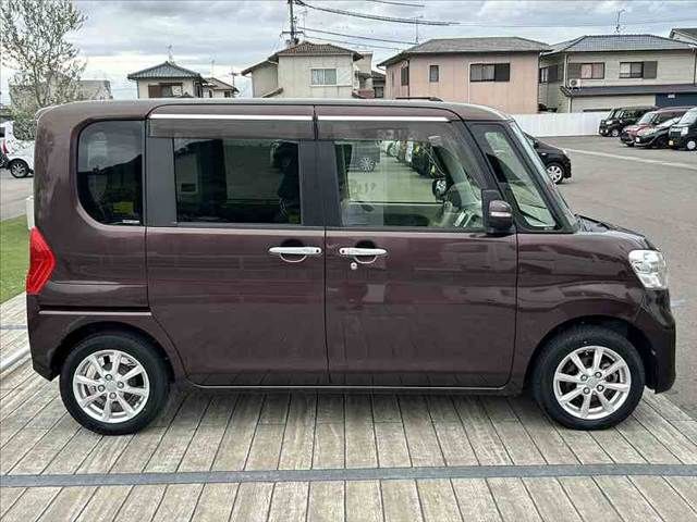 DAIHATSU TANTO 2017