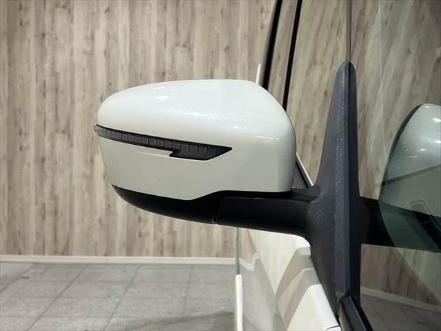 NISSAN SERENA  S-HYBRID 2016