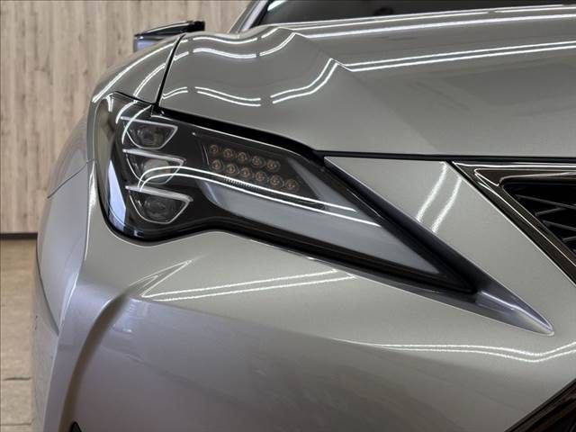 TOYOTA LEXUS RC300 2019