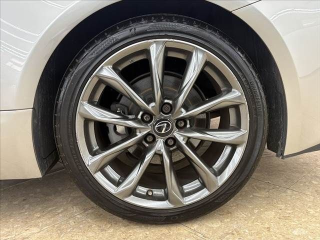 TOYOTA LEXUS RC300 2019