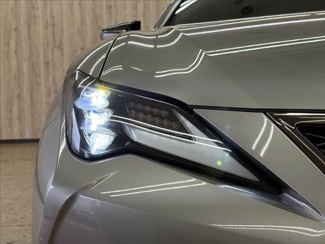 TOYOTA LEXUS RC300 2019