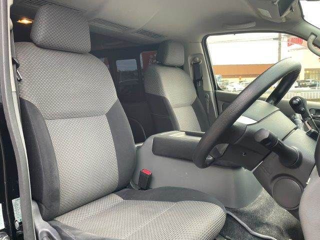 NISSAN NV350 CARAVAN 2012