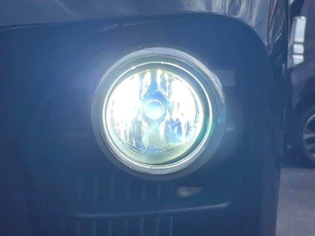 NISSAN NV350 CARAVAN 2012