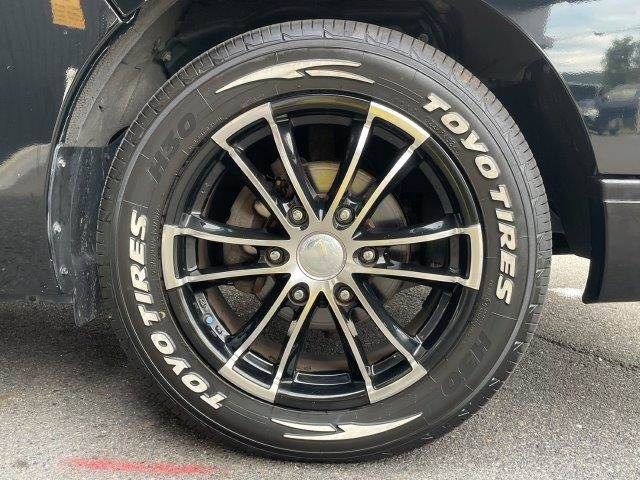 NISSAN NV350 CARAVAN 2012