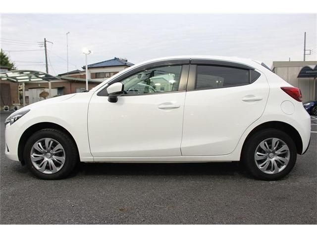 MAZDA DEMIO 4WD 2019