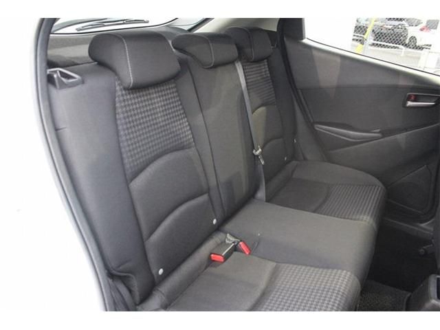 MAZDA DEMIO 4WD 2019