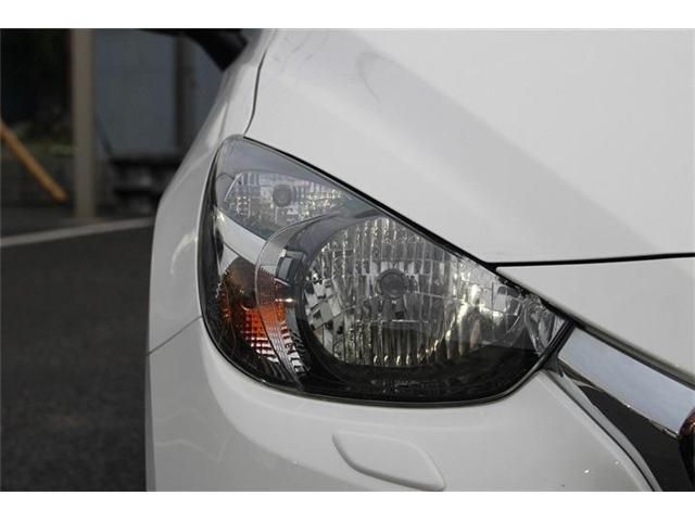 MAZDA DEMIO 4WD 2019