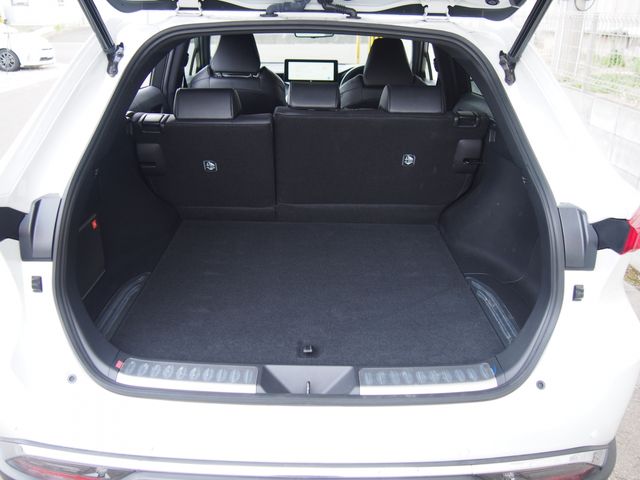 TOYOTA HARRIER 2WD 2023