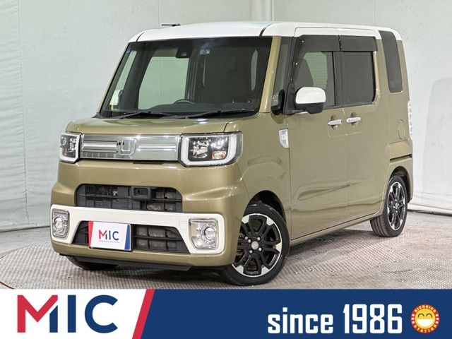 DAIHATSU WAKE 4WD 2017