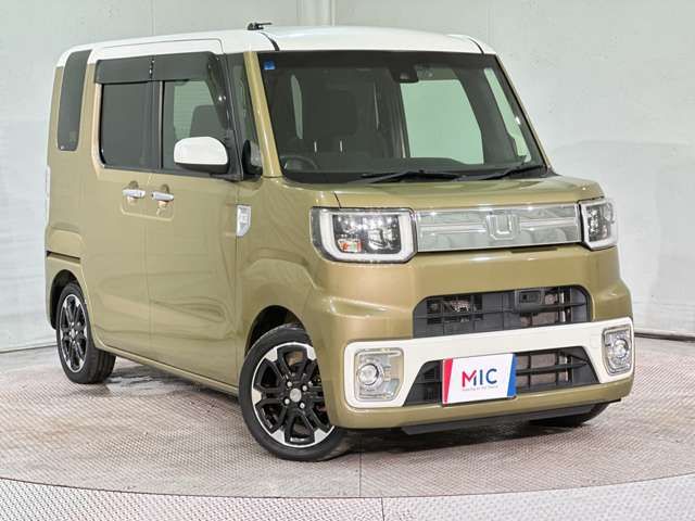 DAIHATSU WAKE 4WD 2017