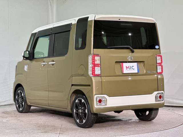 DAIHATSU WAKE 4WD 2017