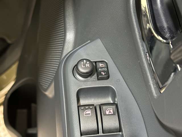 DAIHATSU WAKE 4WD 2017