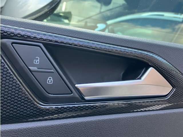 VOLKSWAGEN VOLKSWAGEN POLO 2024