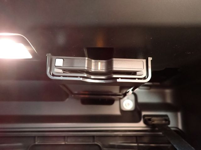 VOLVO VOLVO XC40 2023