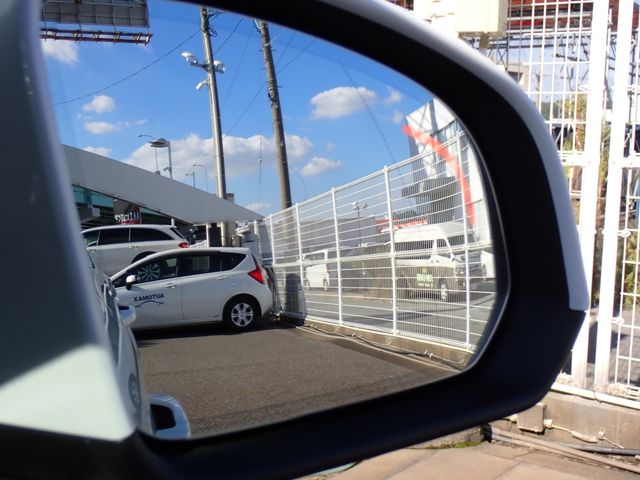 VOLVO VOLVO XC40 2023