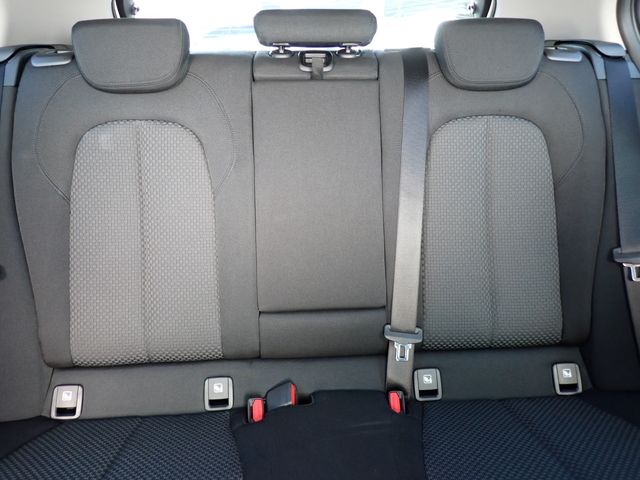 BMW BMW 1series 2024