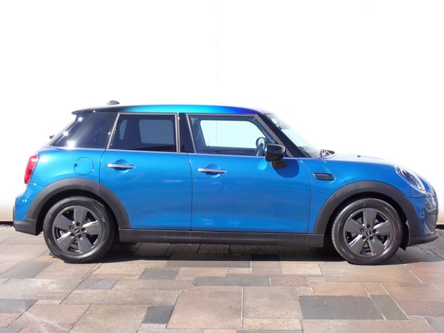 BMW MINI COOPER D 5DOOR 2022