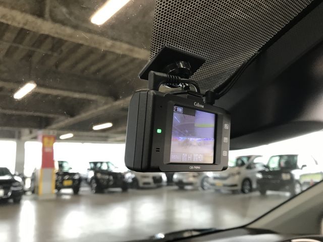 TOYOTA SIENTA HYBRID 2019