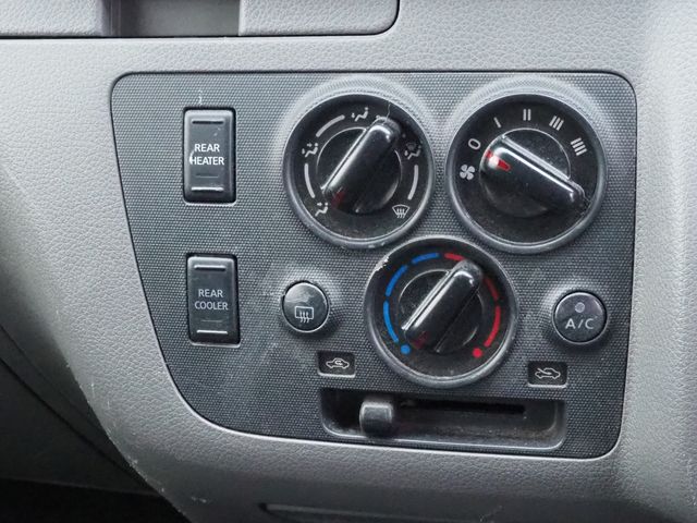 NISSAN NV350 CARAVAN 2015